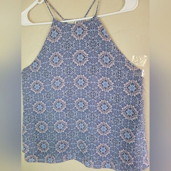 Paper Crane geometric halter tank top, size M - Picture 3 of 7